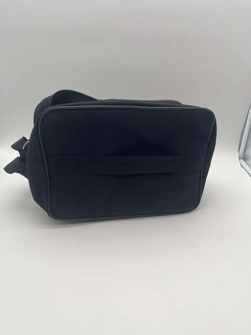 Protocol Black Messenger Boarding Bag Softside Carry-on Travel Shoulder‎ Bag